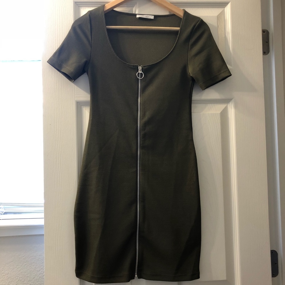 ZARA - Olive Green Bodycon Zipper Mini Dress